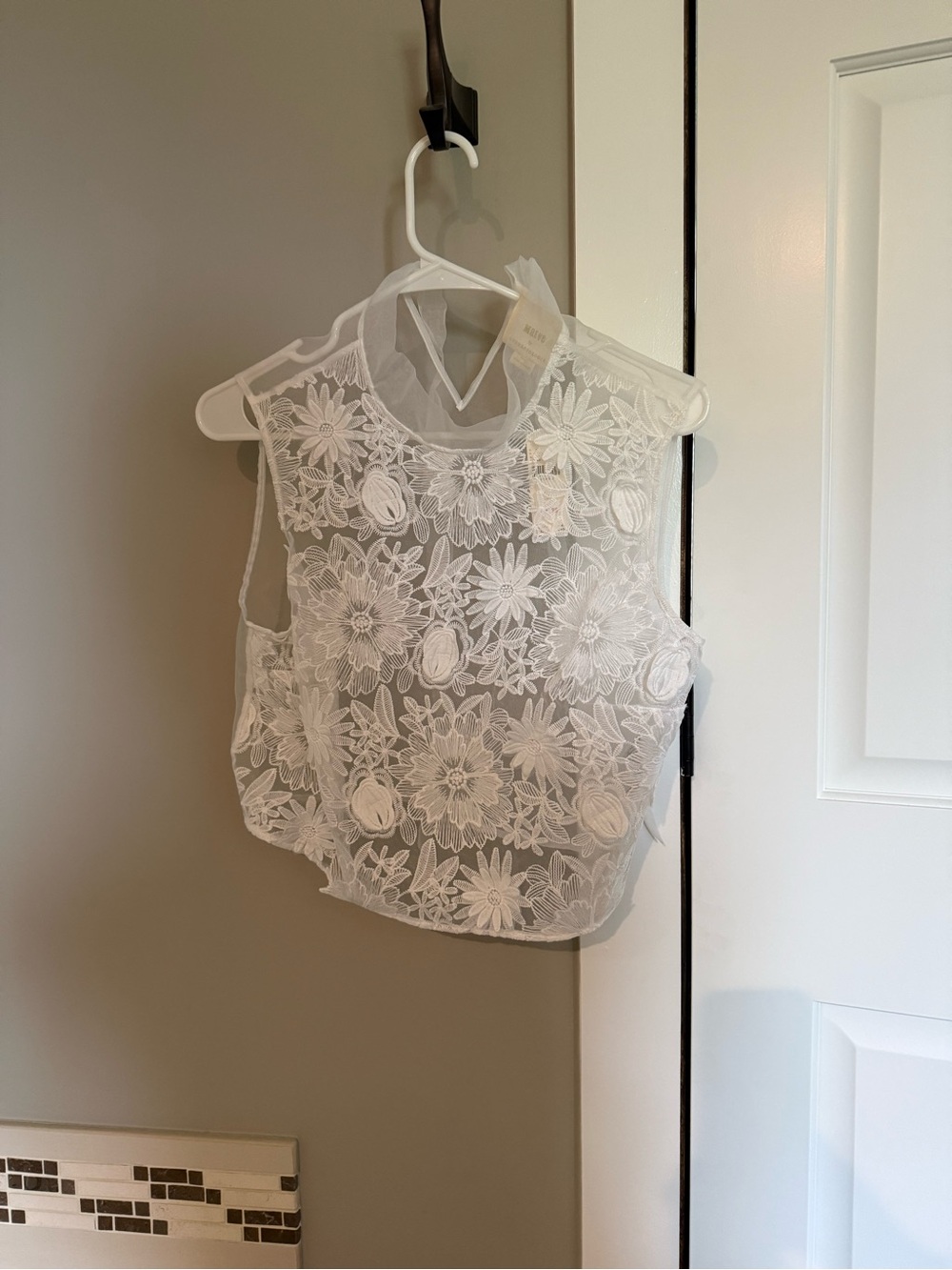 Anthropologie White Sheer Floral Lace Sleeveless Blouse